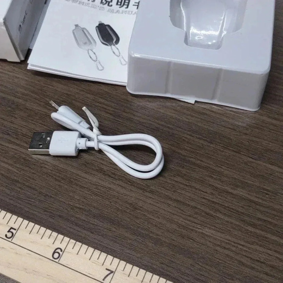 Key Fob Power Bank Type C Charger Keychain - Picture 4 of 7
